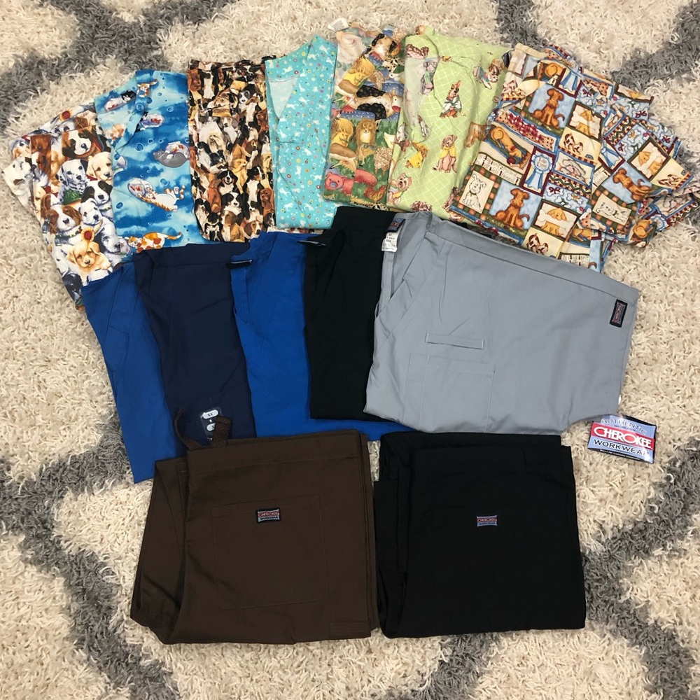 5 Printed Scrub Tops